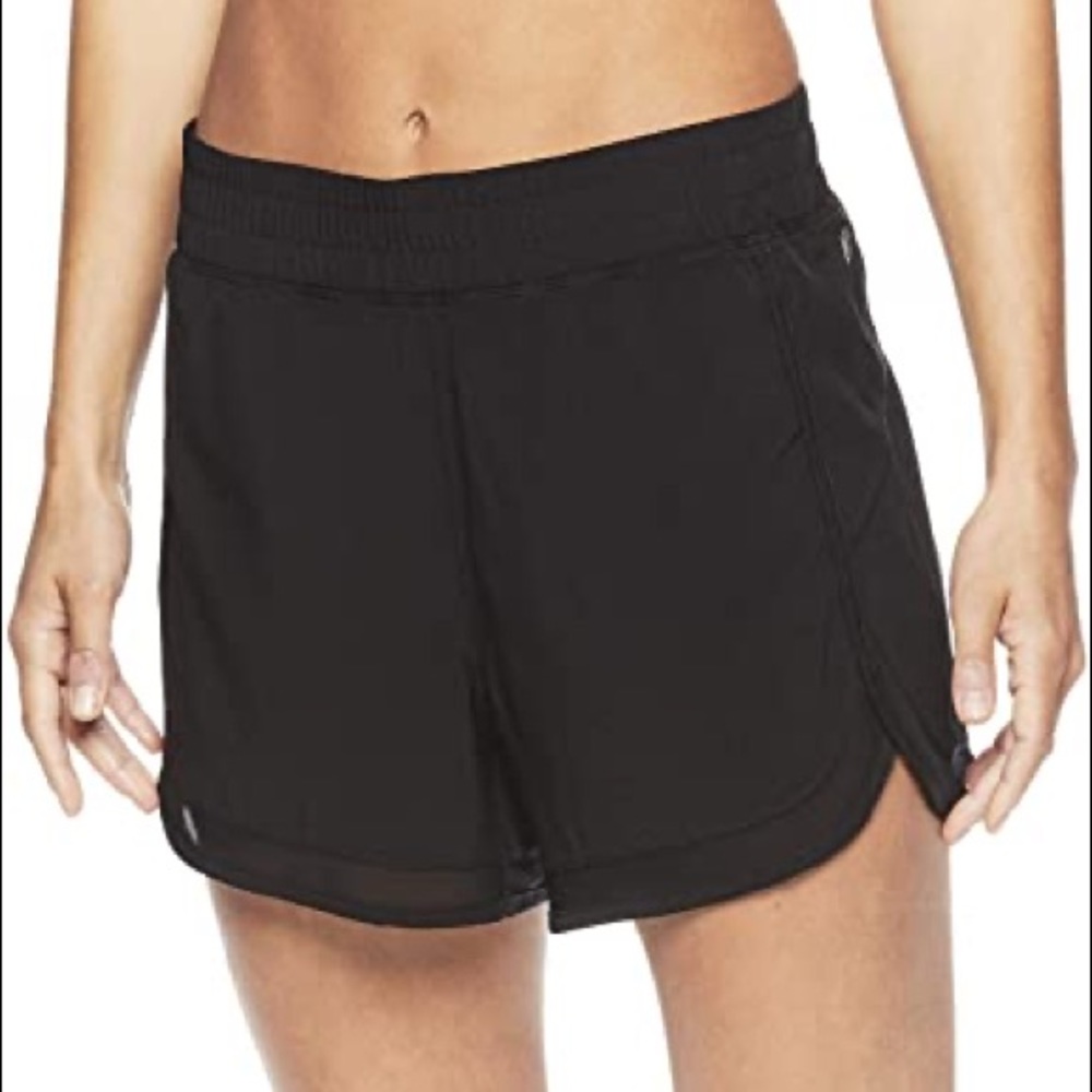 GAIAM shorts with mesh
